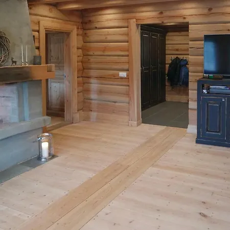 Four Bedroom Holiday In Uvdal Holiday home
